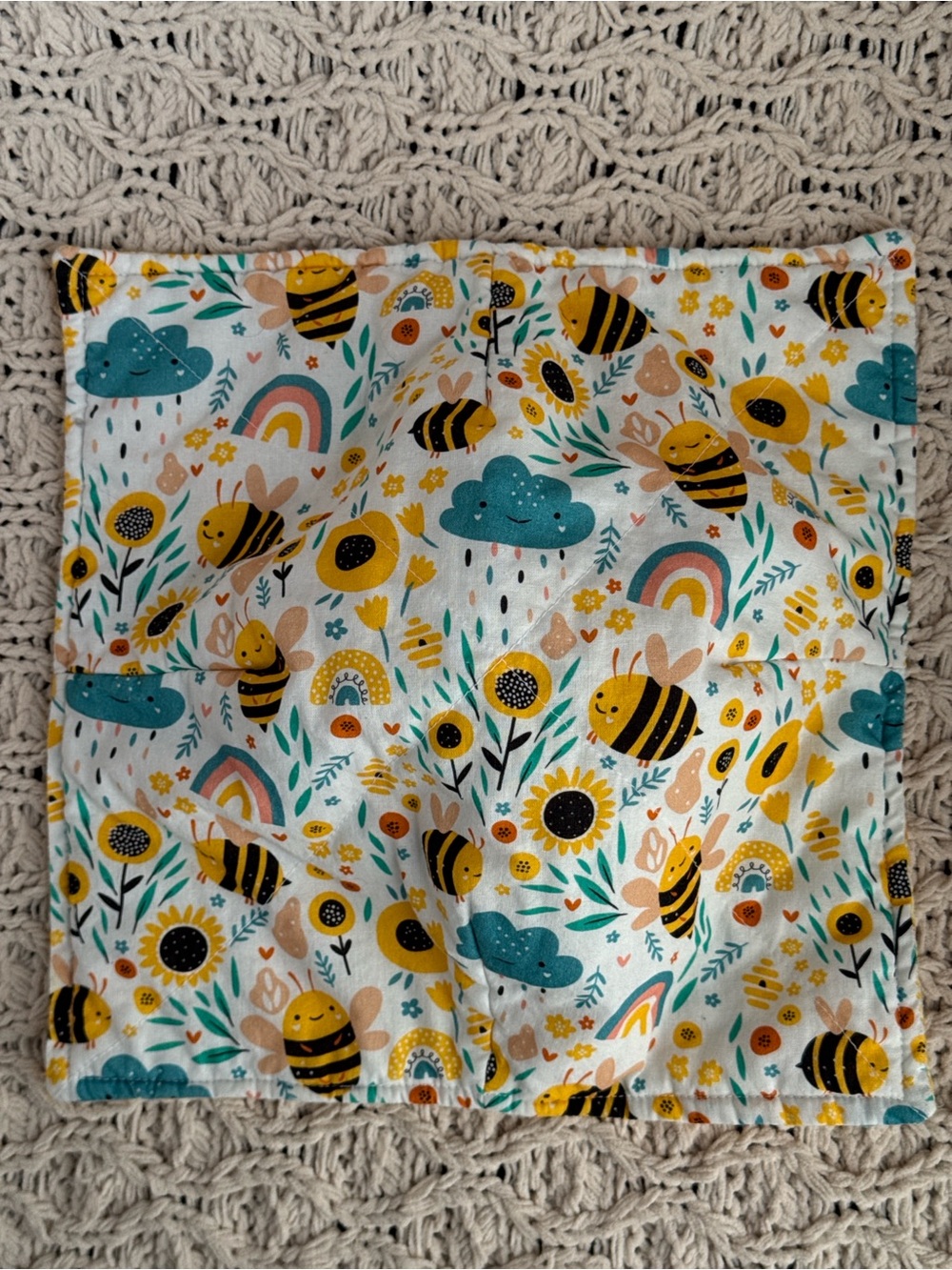 Bumble Bee Bowl Cozy Quilted Microwave Soup Bowl Holder